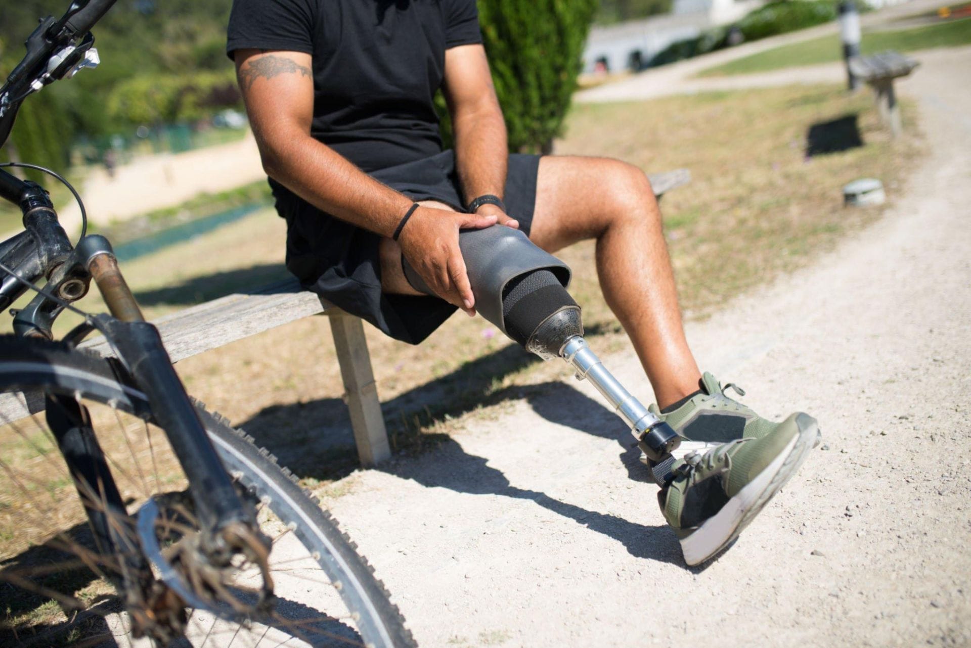 Gritti-Stokes vs through-knee amputations